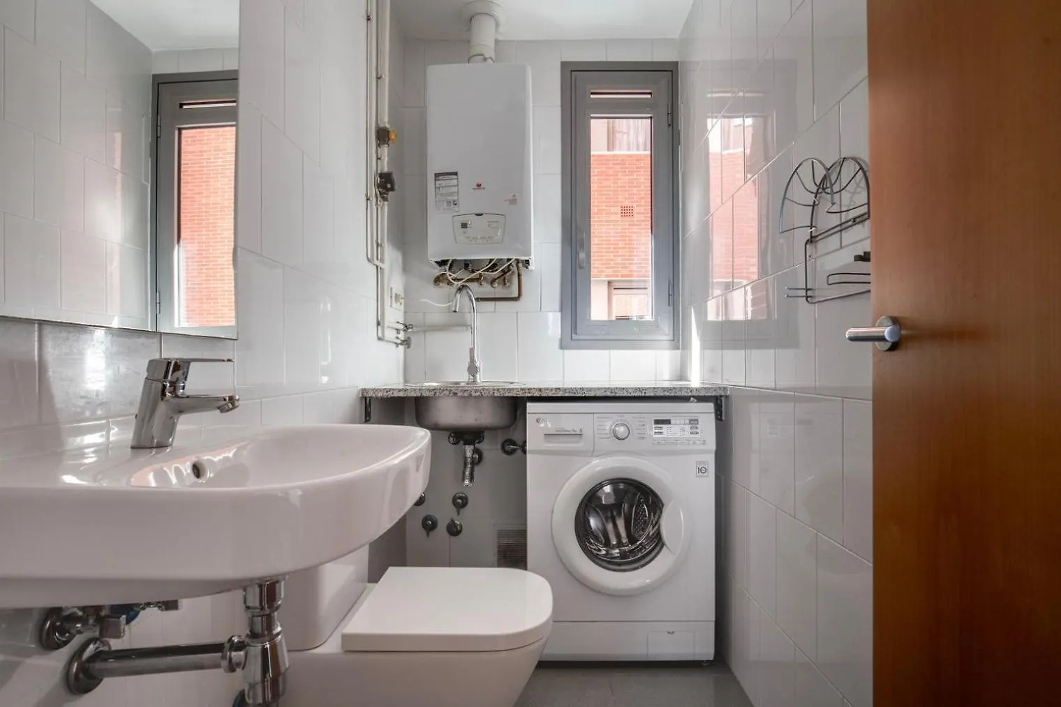 Blueground Galvany Fully Furnished Equipped Bcn-134 Barcelona Spanje